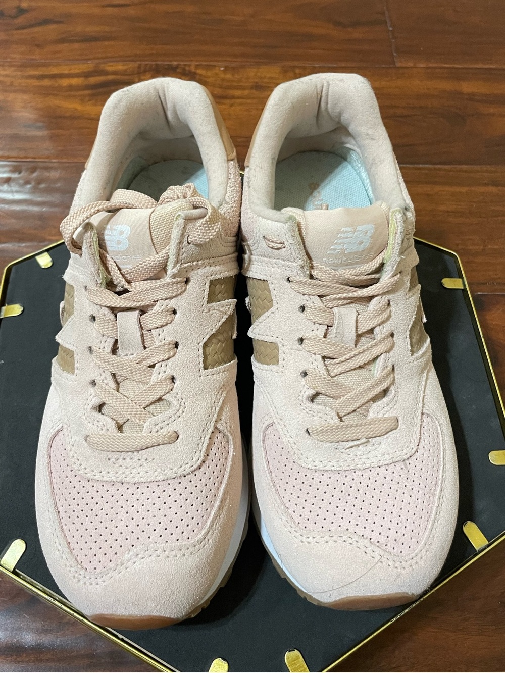 New Balance Women 574 Woven WL574WMB Blush Pink Suede & Tan Accent Sneakers - Picture 3 of 5